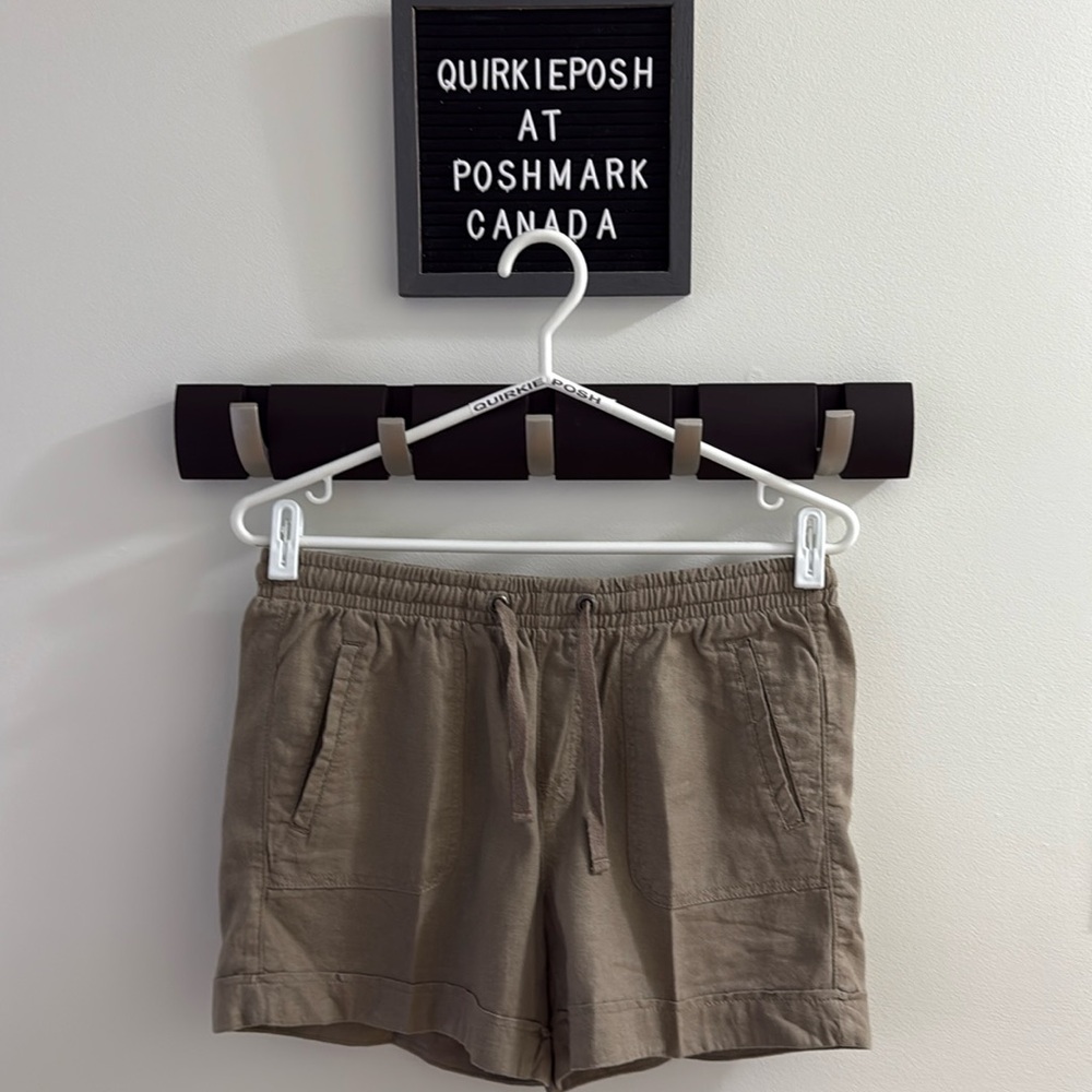 Rietman’s Women’s Linen Blend Short with pockets, drawstring elastic waist size4